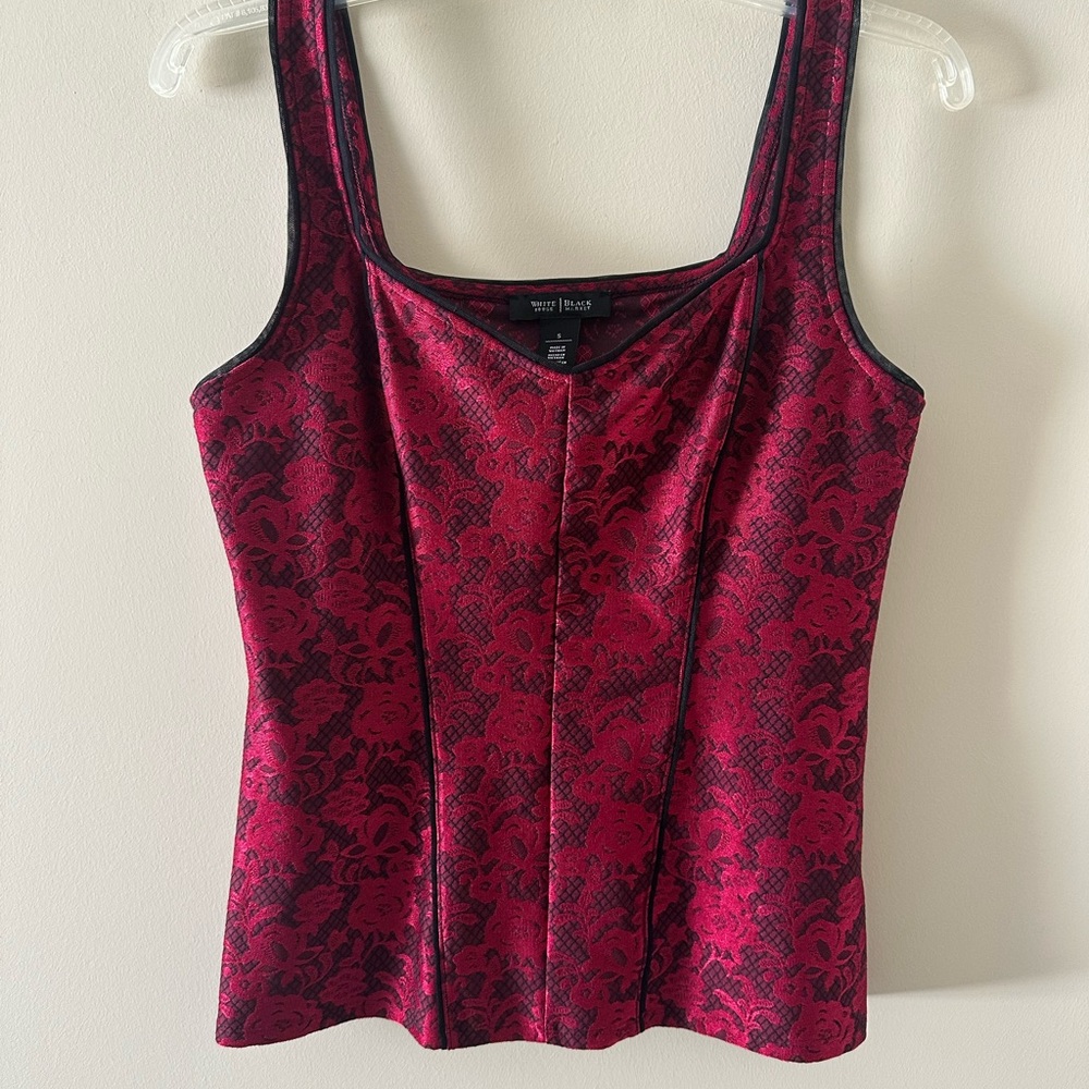 White House Black Market Red and Black Floral Top